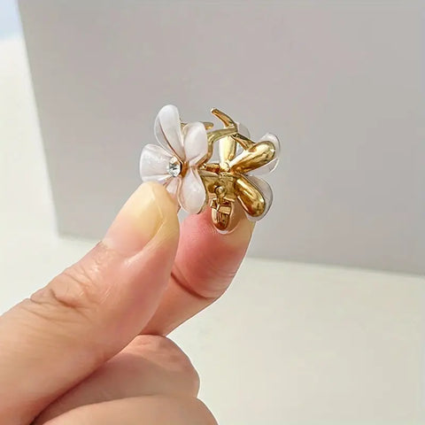 Ganchito en Flor para el Cabello